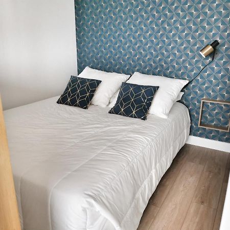 Appartement Lumineux Avec Balcon Et Parking Cherbourg-en-Cotentin Esterno foto